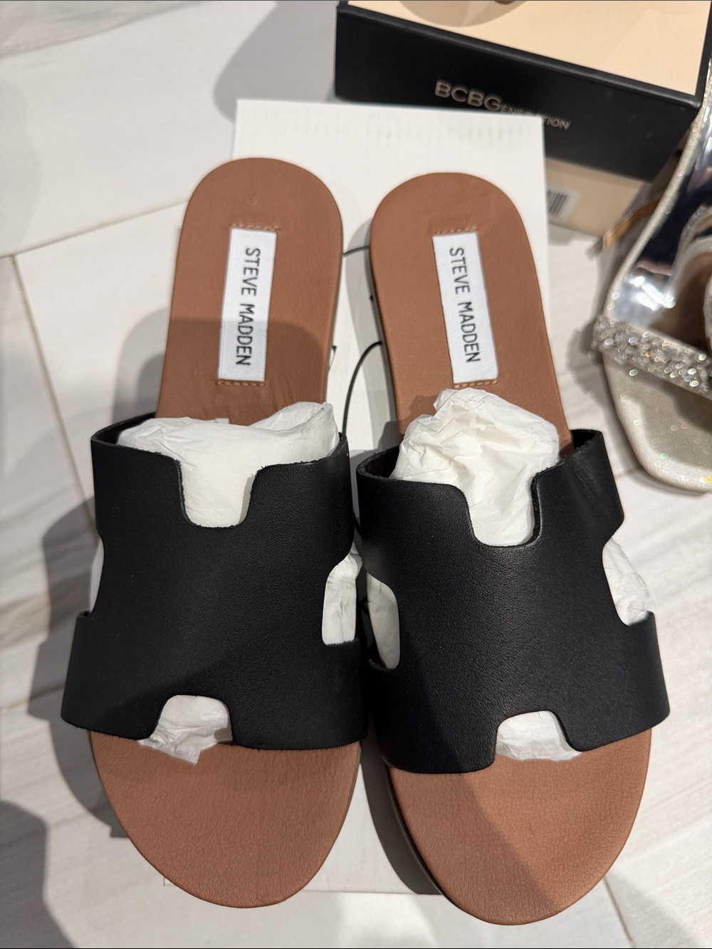 Steve Madden Black and Brown Slide Mules